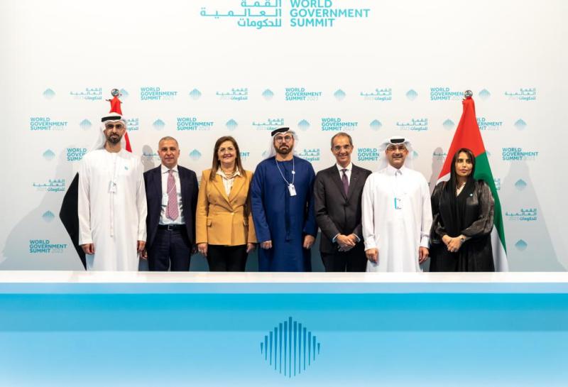تعاون مصرى إماراتى لتطوير أكبر مركز للبيانات في القارة الأفريقية بمصر