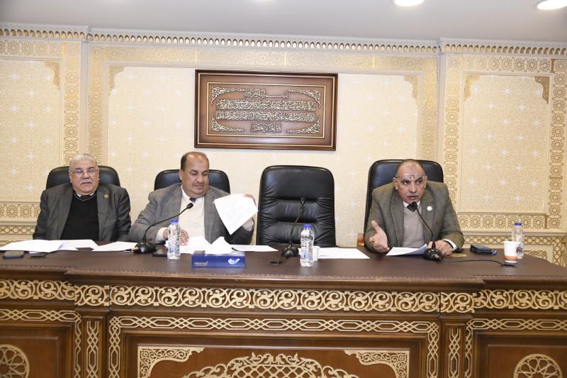 النائب عبد الفتاح الشحات يطالب بفرع للبنك الاهلي  أبو تشت بقنا