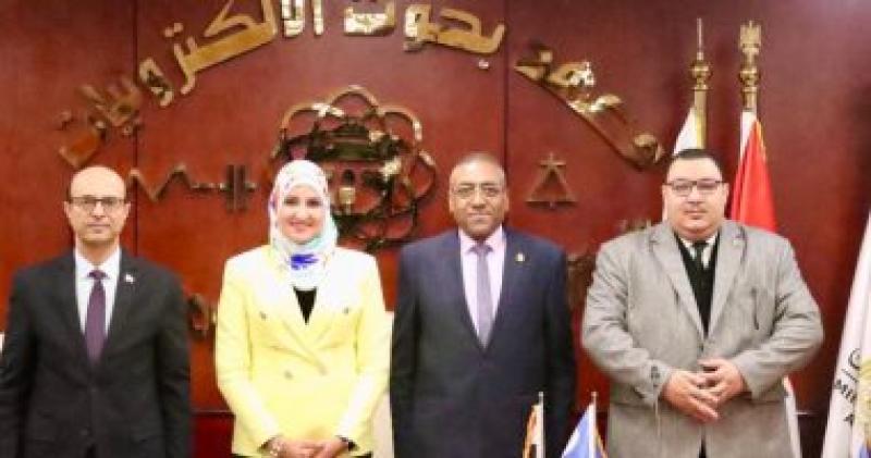 برتوكول التعاون بين جامعة أسيوط وبحوث الإلكترونيات
