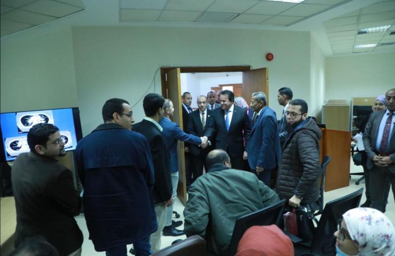 وزير الصحة يشهد المحاضرة التعريفية للملتحقين بزمالة الأشعة 