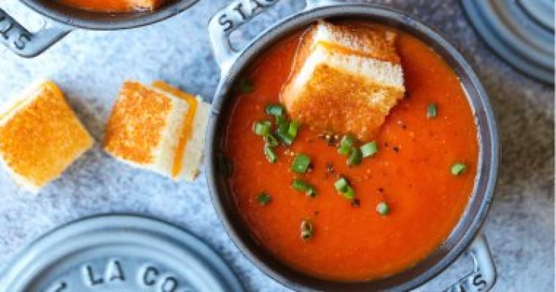 شوربه الطماطم