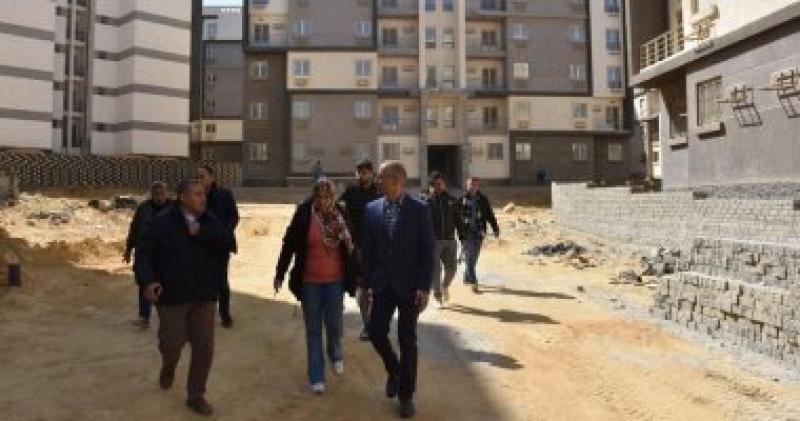 المهندس عبدالرءوف الغيطي خلال الجولة