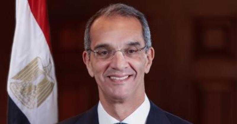 الدكتور عمرو طلعت وزير الاتصالات وتكنولوجيا المعلومات