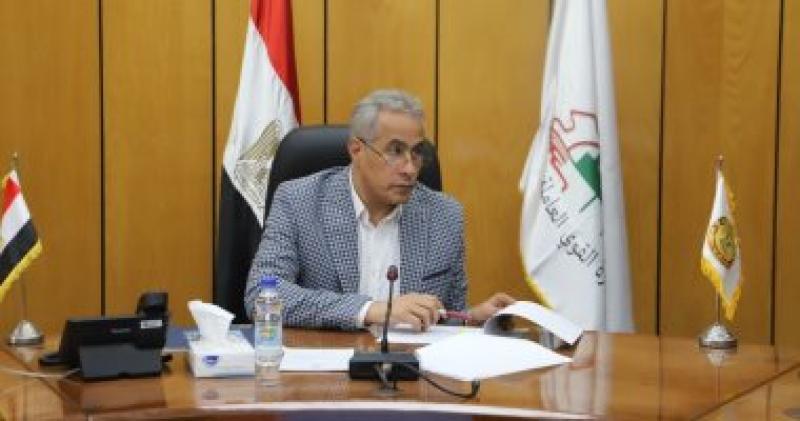 وزير القوي العاملة 
