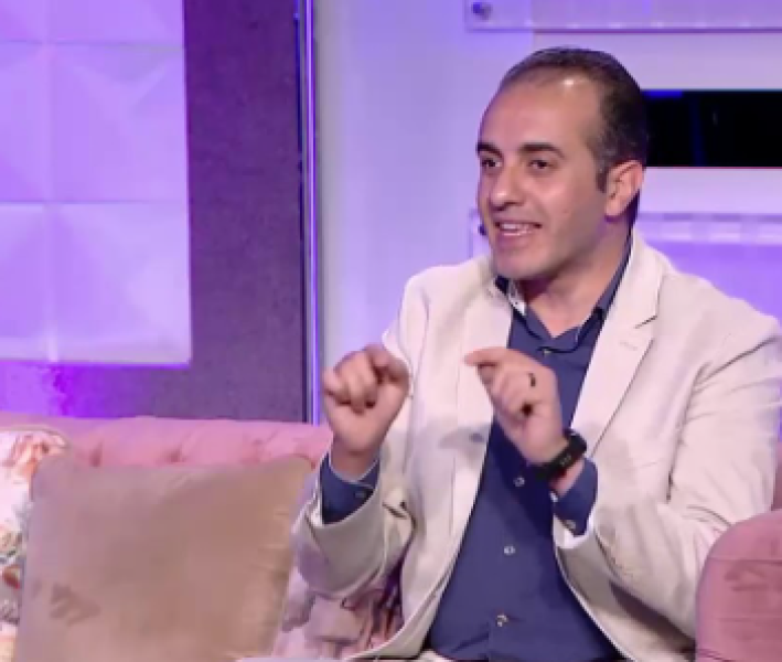  أحمد سمير باحث علم النفس