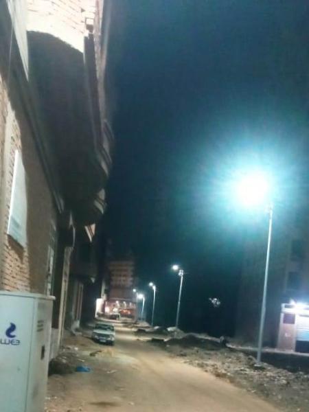 زرع اعمدة كهرباء جديدة 
