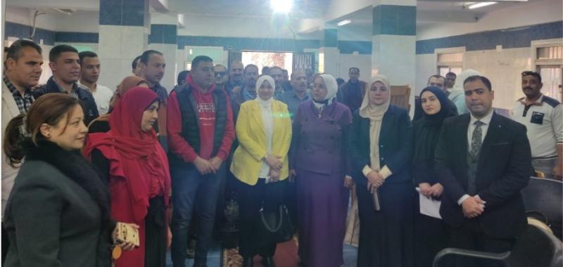 جانب من دورة الاسعافات الاولية بجامعة الزقازيق