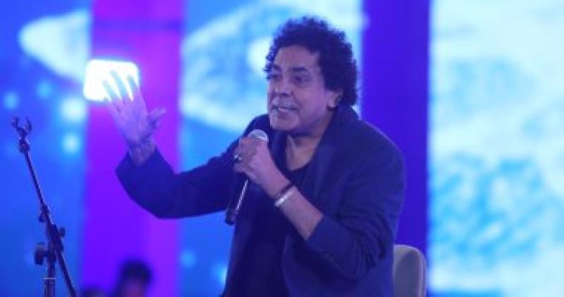 محمد منير 