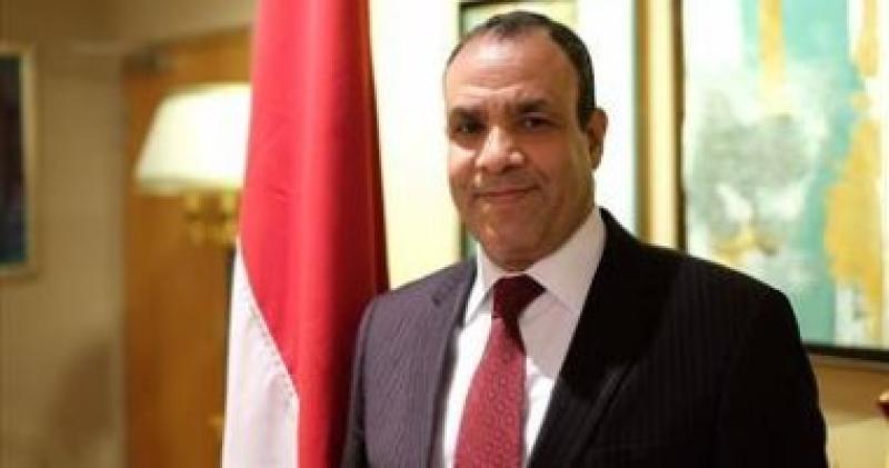 بدر عبد العاطى