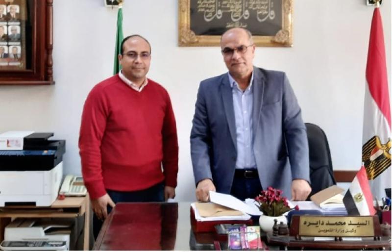 الأستاذ السيد محمد دايرة و الأستاذ مصطفى عوض