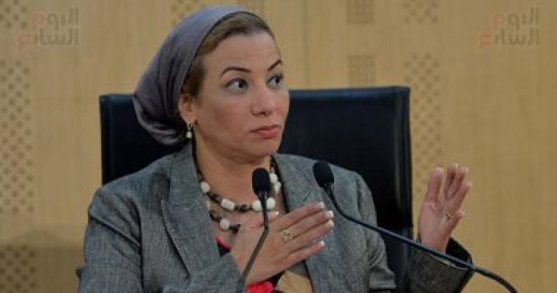 وزيرة البيئة 