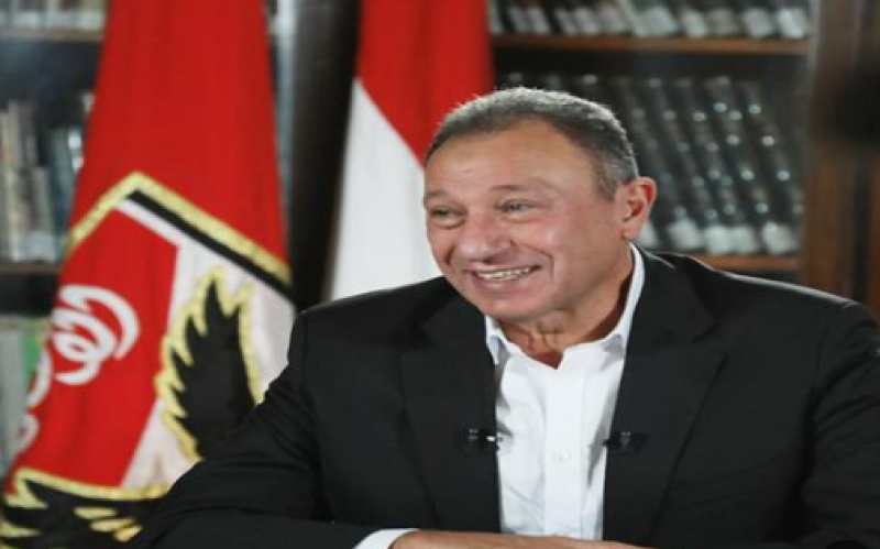 محمود الخطيب رئيس مجلس إدارة النادي الأهلي