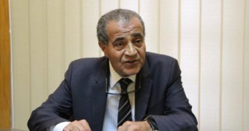 وزير التموين 