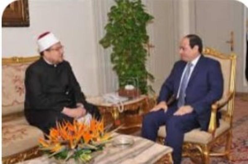 الرئيس السيسى ووزير الاوقاف  صورة ارشيفية