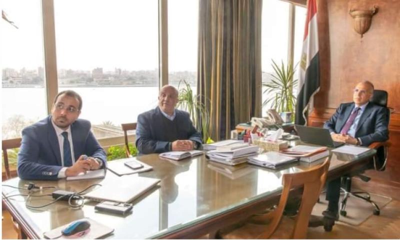 جانب من الاجتماع 