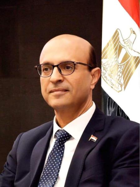 رئيس جامعة أسيوط
