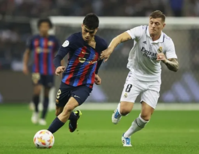 ريال مدريد وبرشلونة