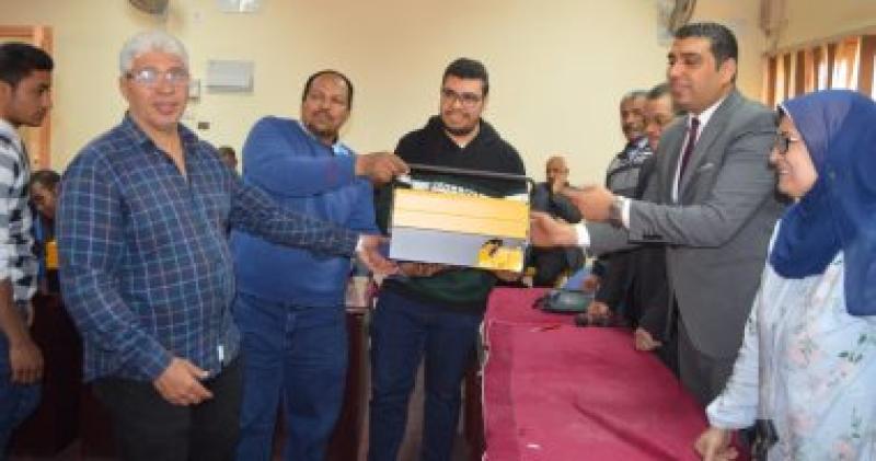 جانب من الفعاليات 
