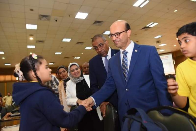 رئيس جامعة أسيوط 