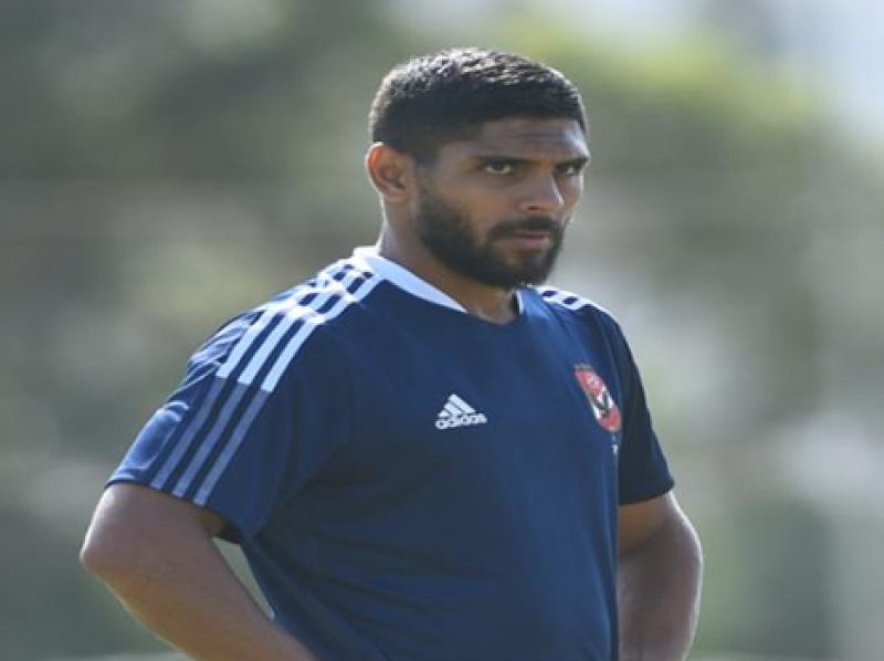 شادى حسين لاعب الأهلي