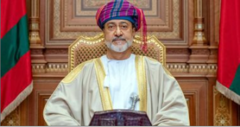 سلطان عمان هيثم بن طارق