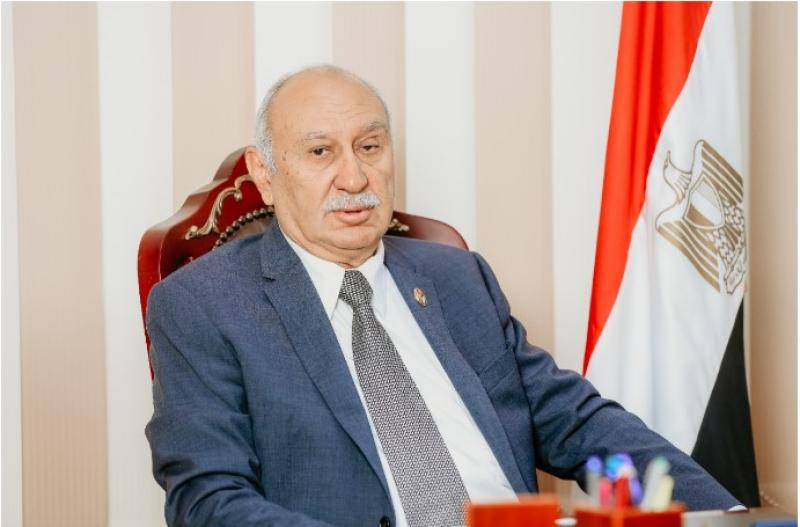النائب أحمد عثمان