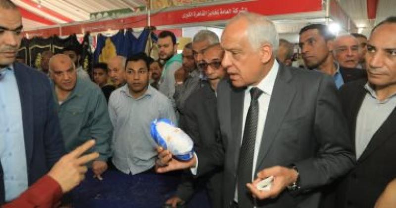 محافظ الجيزة 