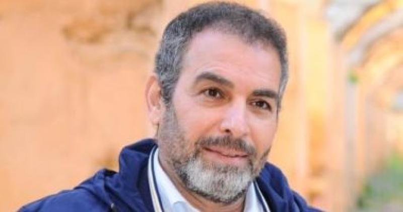 أحمد عبد العزيز 