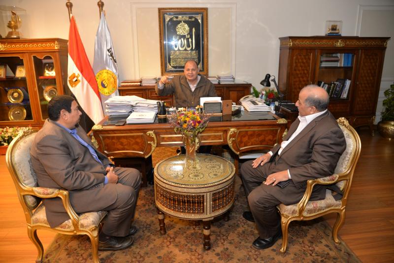 اللقاء الكهرباء