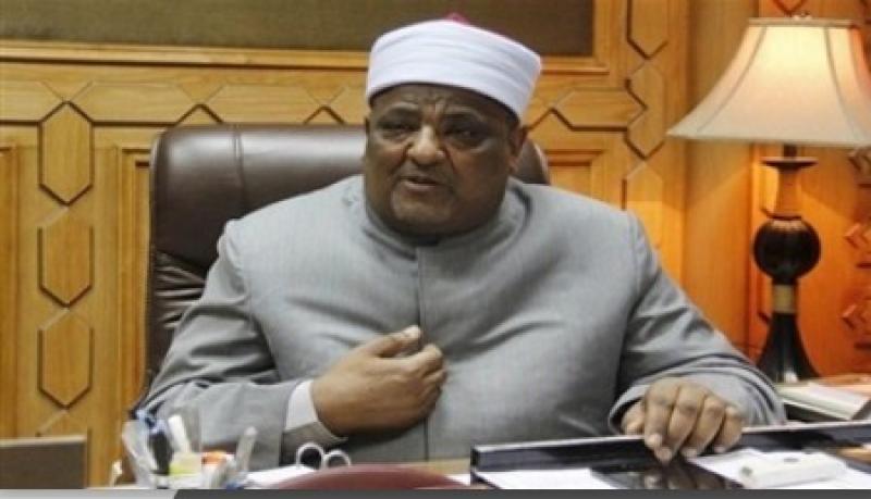 عباس شومان 