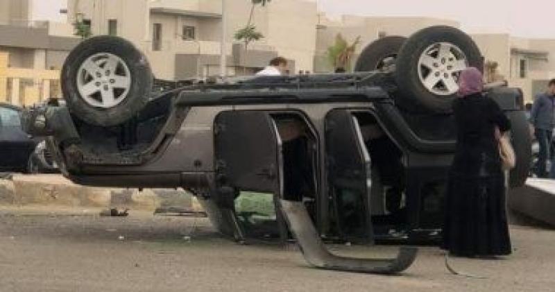 حادث انقلاب سيارة ملاكي - أرشيفية