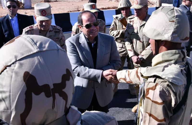 لقاء الرئيس مع الجنود