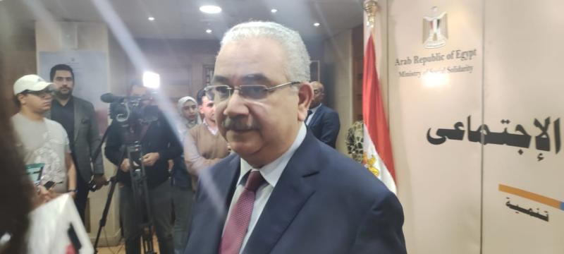  محمد عبد العزيز نائب العضو المنتدب ومستشار رئيس مجلس  إدارة بنك ناصر الاجتماعى