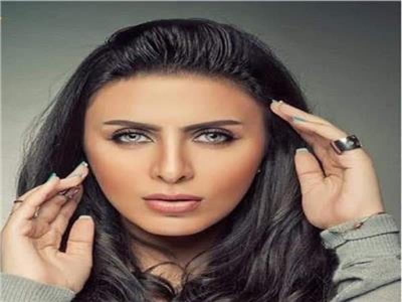 الراحلة الفنانة شيرين الطحان