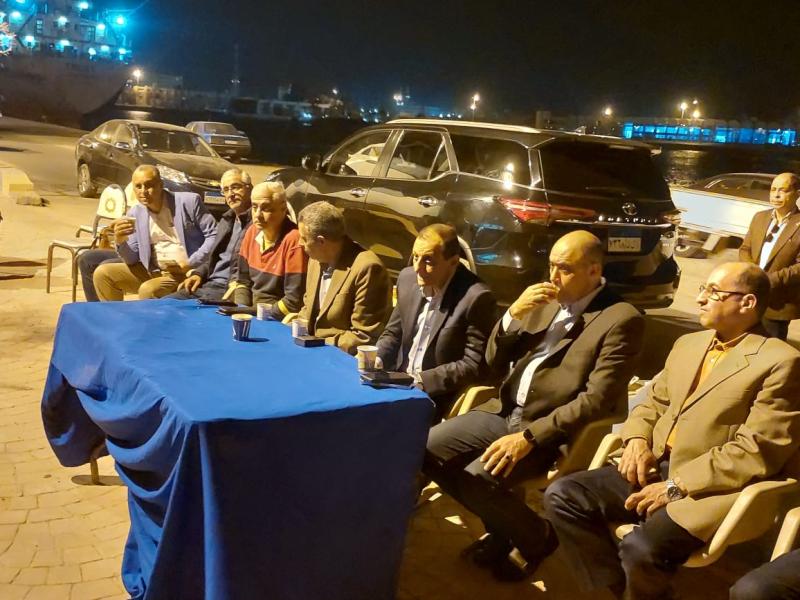 رئيس هيئة موانى البحر الاحمر يشارك العاملين حفل افطار جماعى 