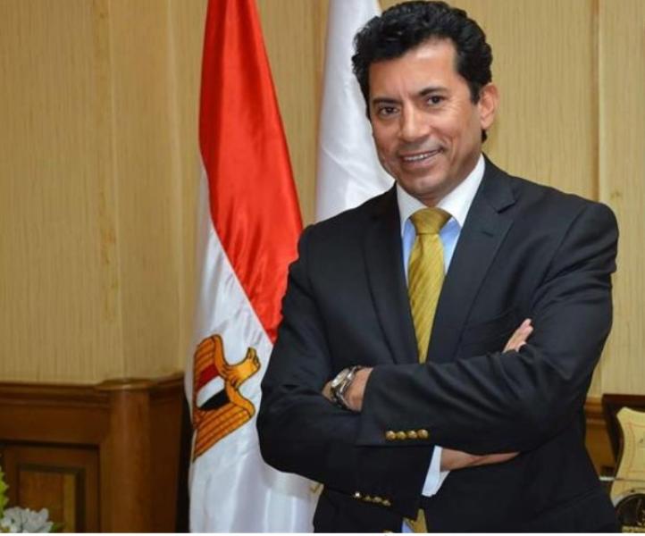 أشرف صبحى 
