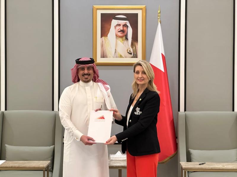 جانب من توقيع مذكرة التفاهم