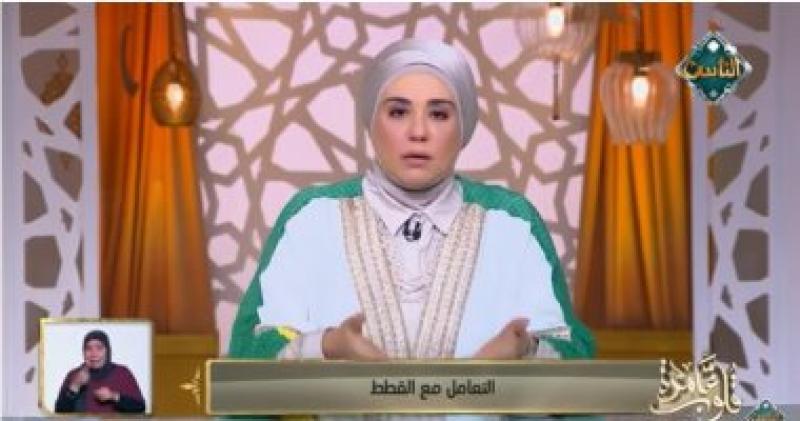 نادية عمارة 