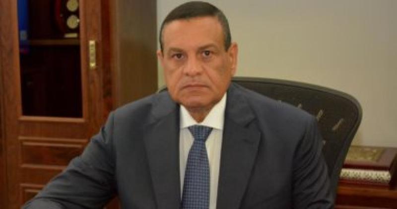 وزير التنمية المحليه 