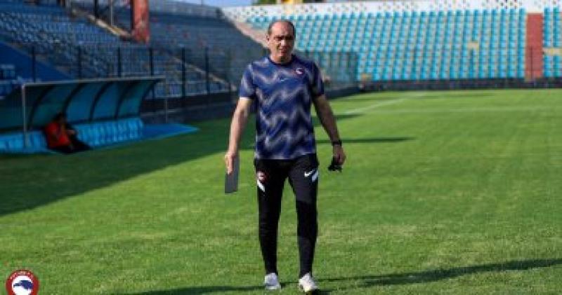 على ماهر المدير الفنى لفيوتشر