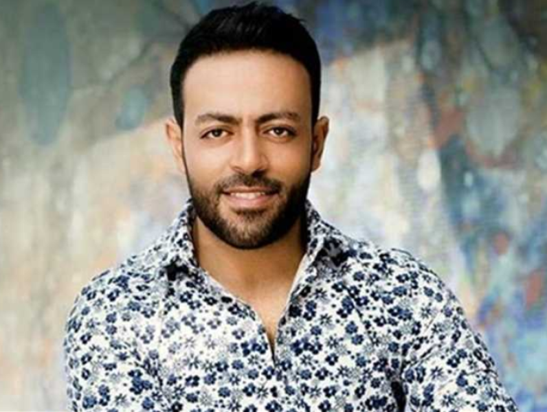 تامر عاشور