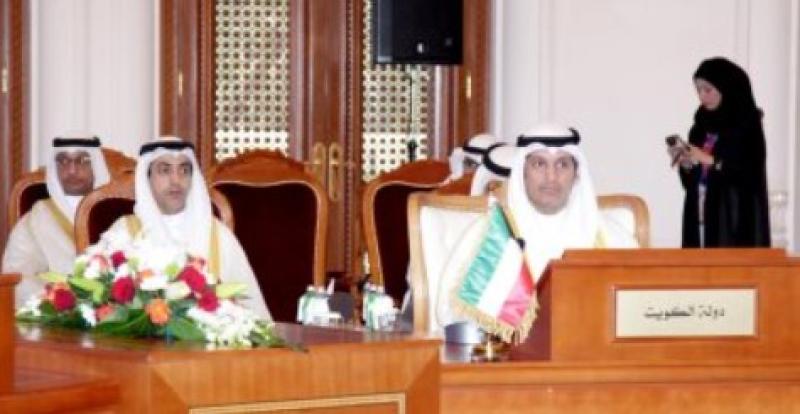 الوزير عبدالرحمن المطيري