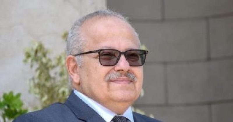رئيس جامعة القاهرة 