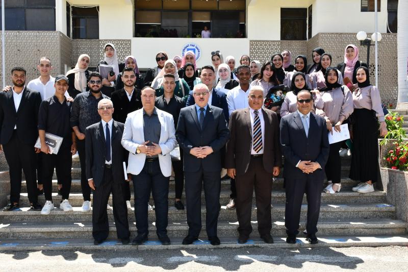 جامعة قناة السويس