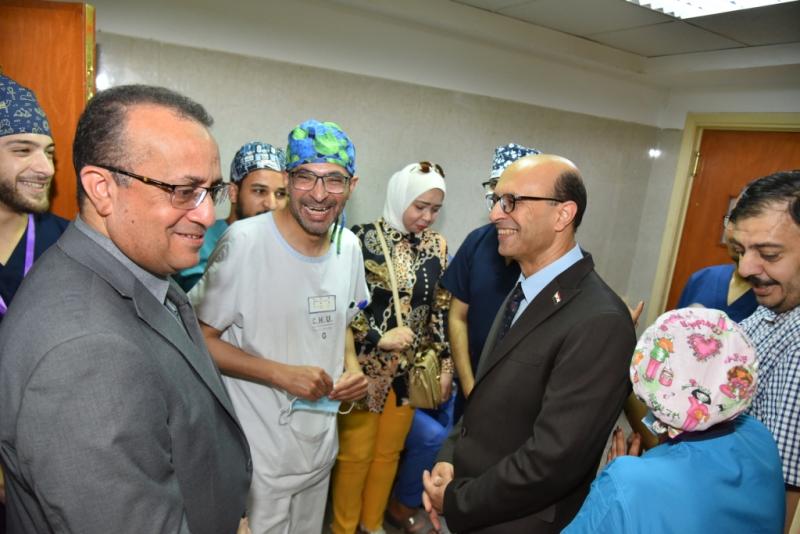 رئيس جامعة أسيوط 