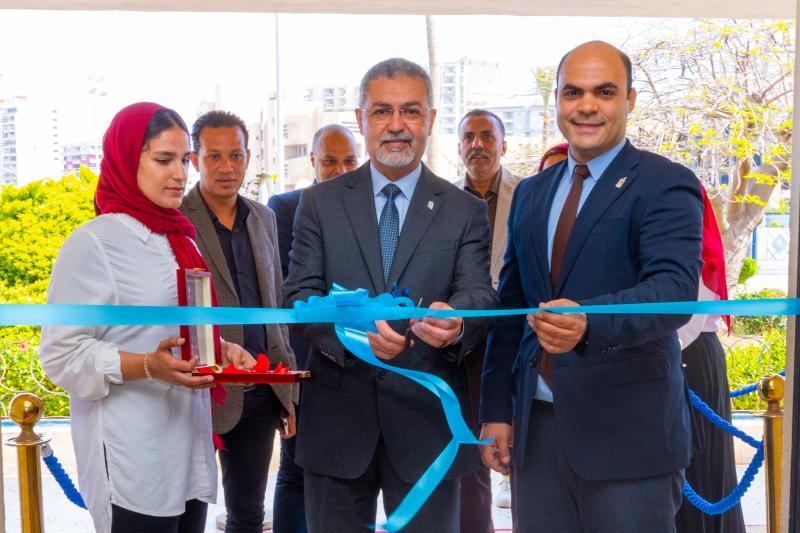جانب من الاعلان عن الافتتاح