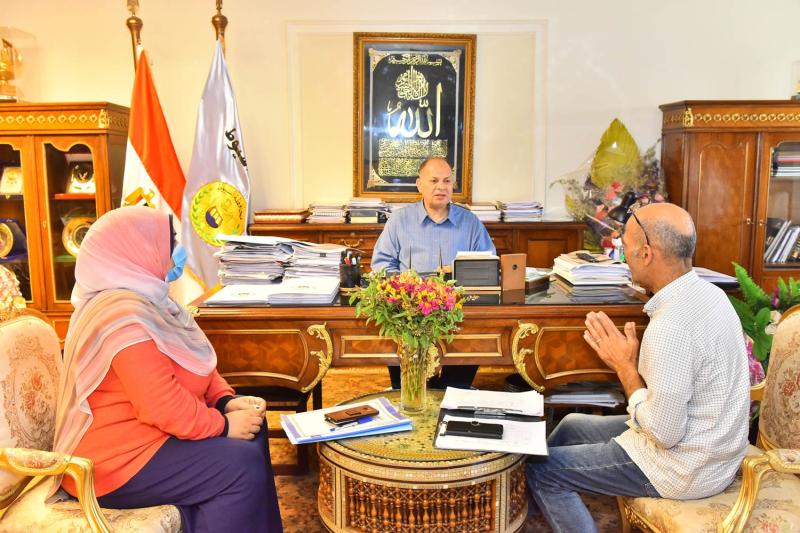 لقاء الاعلانات ا والايرادات