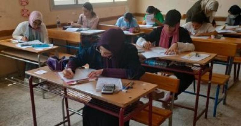 طلاب