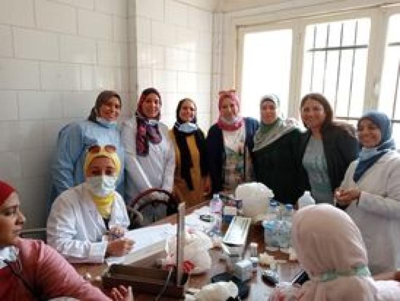   القوافل الطبية  