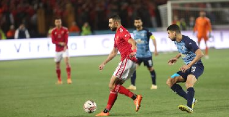   الاهلى و بيراميدز